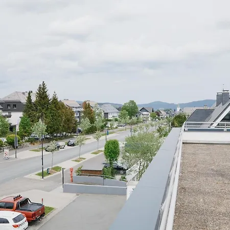 Welcome In - 'buena Vista' Met Dakterras En Berging, Dichtbij De Pistes